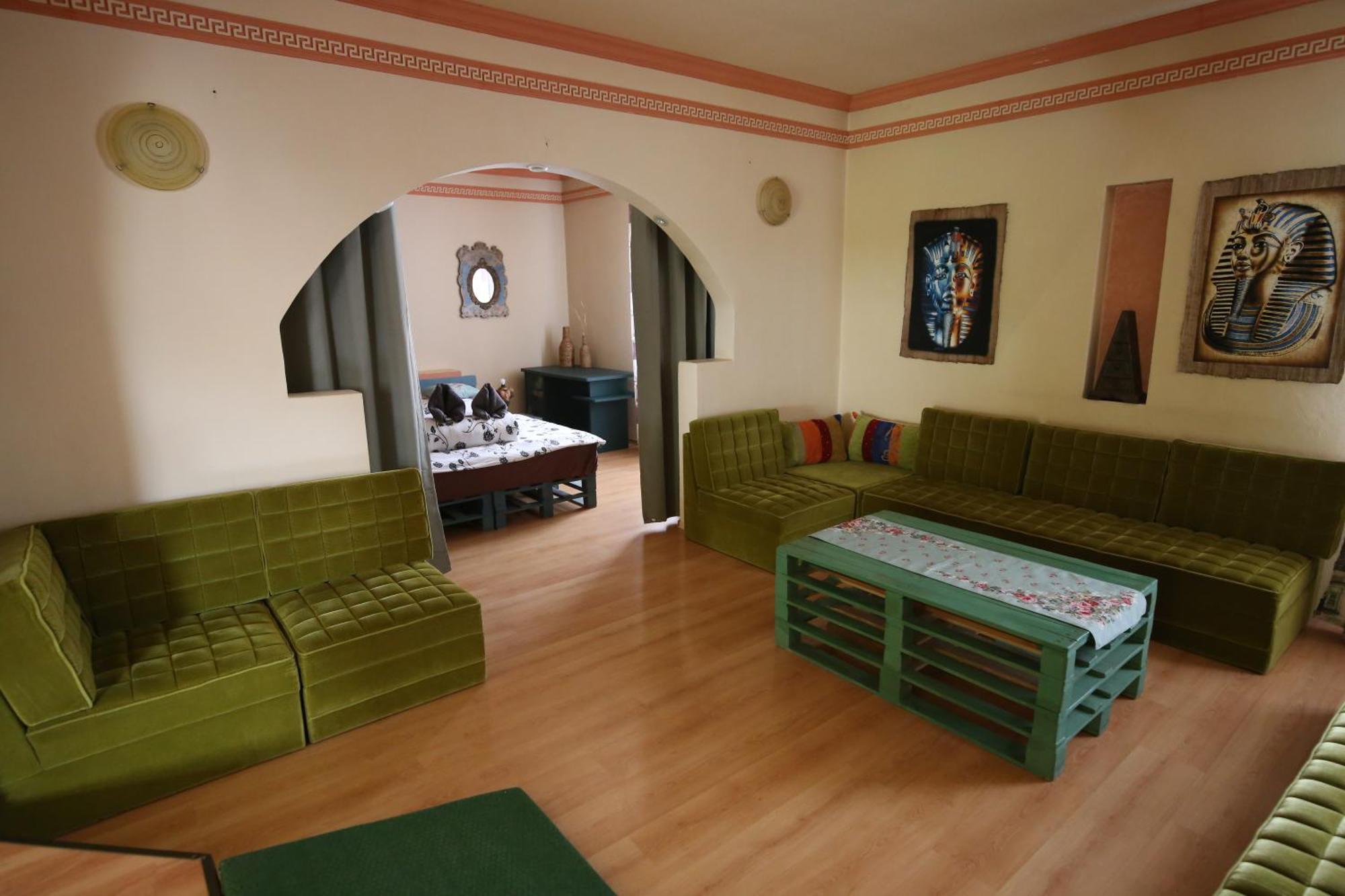 Villa Ametyst Štúrovo Esterno foto